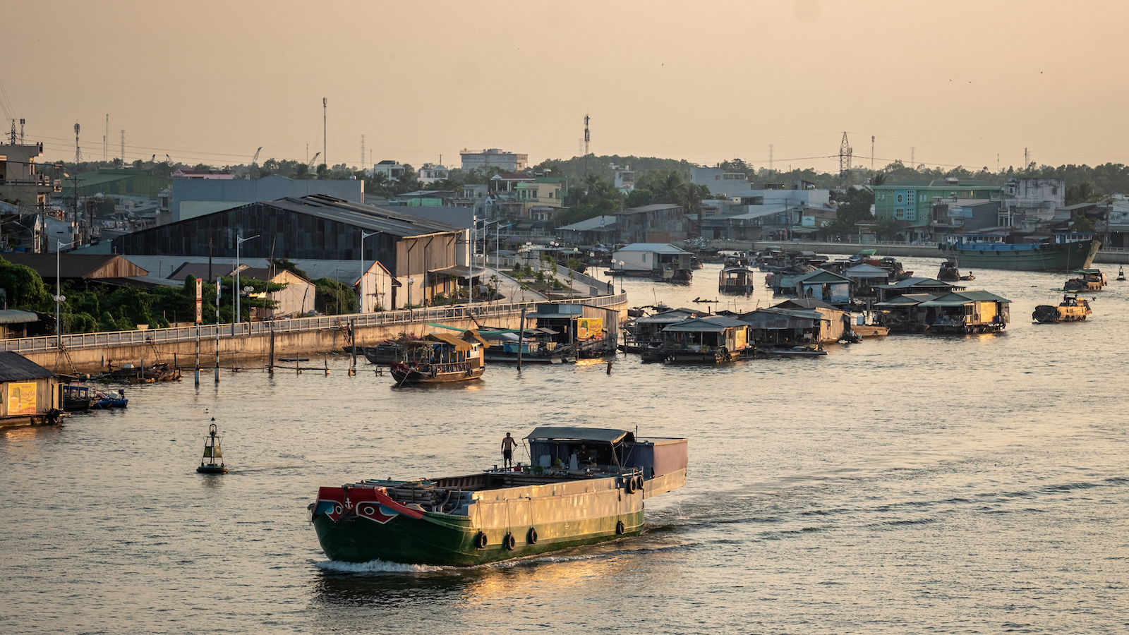 Ở sông Mekong bị đập và có đê, nỗ lực khôi phục dòng chảy